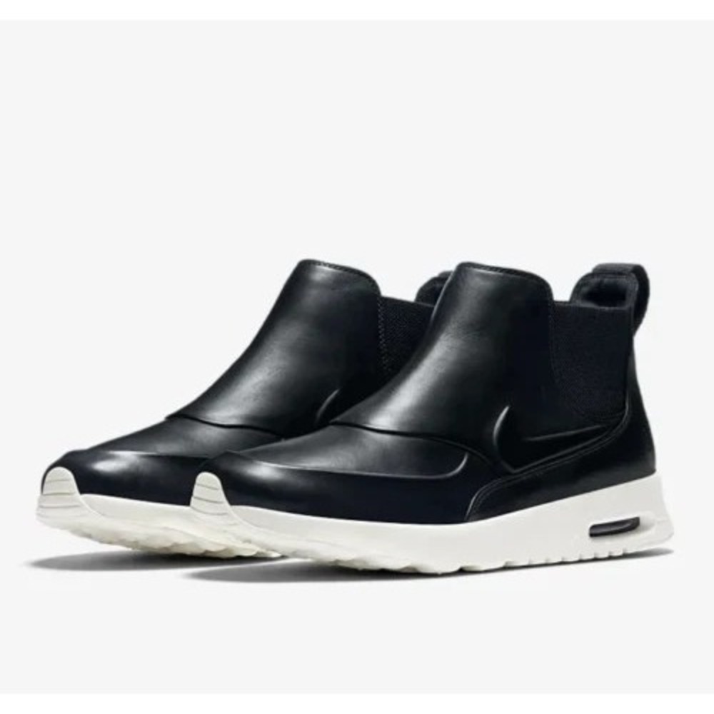 Nike Air Max Thea Womens Size 10 Mid Boot Black Sail White Sneakers WORN TWICE